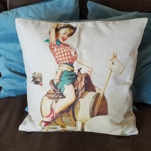 Vintage Style Pin Up Girl Pillow Cover